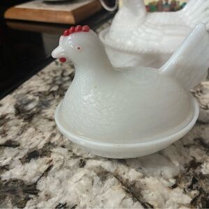 Medium Milk Glass Hen on Nest
